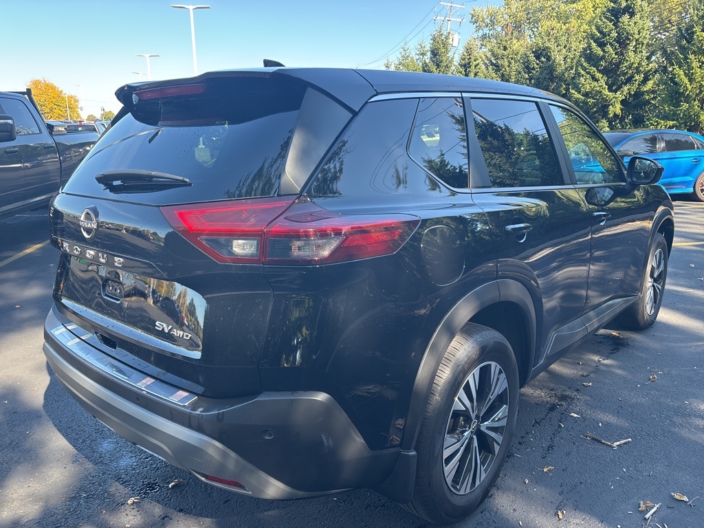 2023 Nissan Rogue SV photo 4