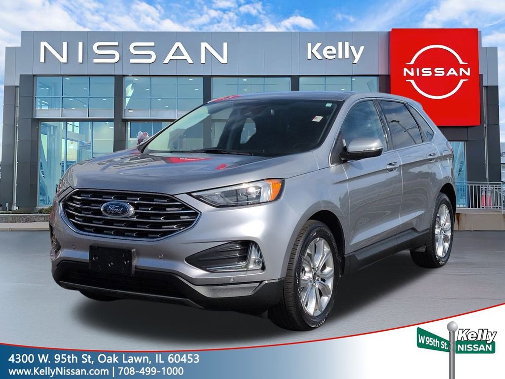 2024 Ford Edge Titanium's photo