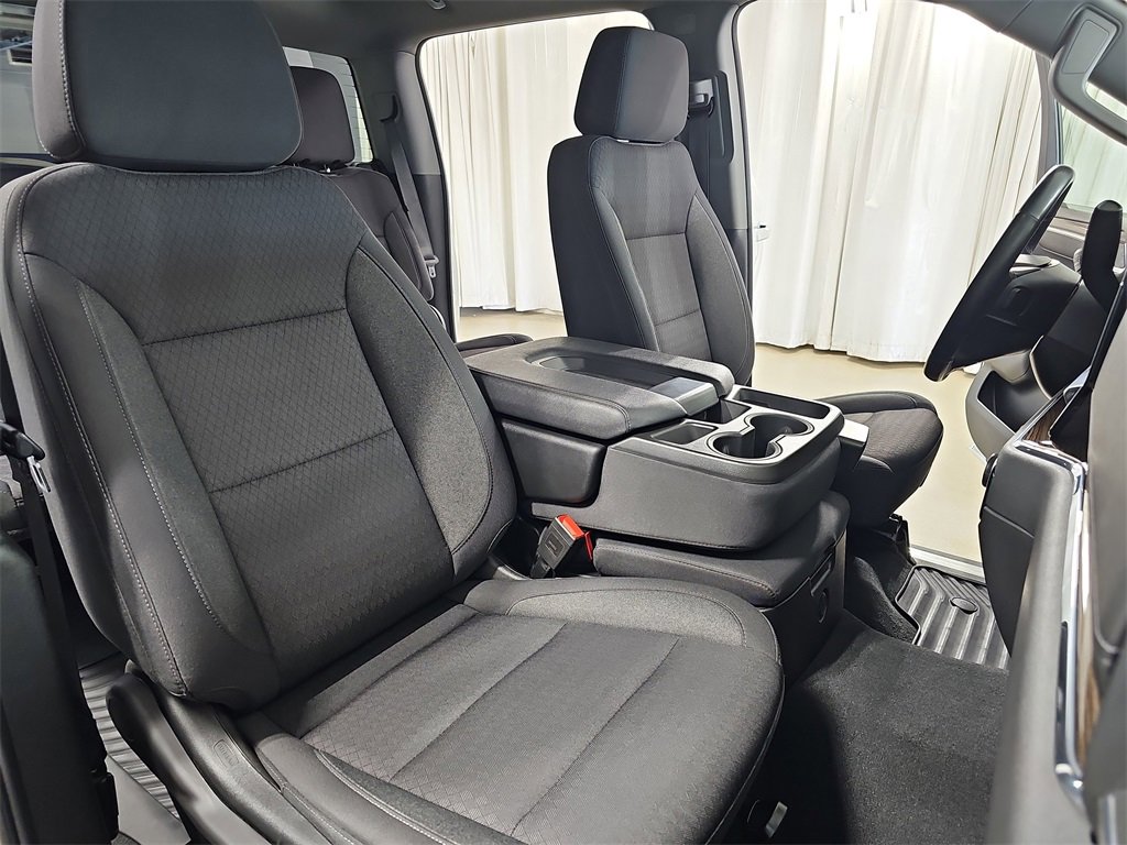 2023 Chevrolet Silverado 1500 LT photo 8
