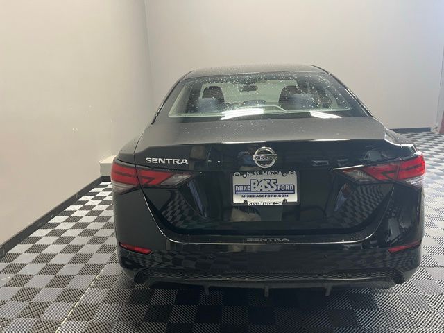 2022 Nissan Sentra S photo 4
