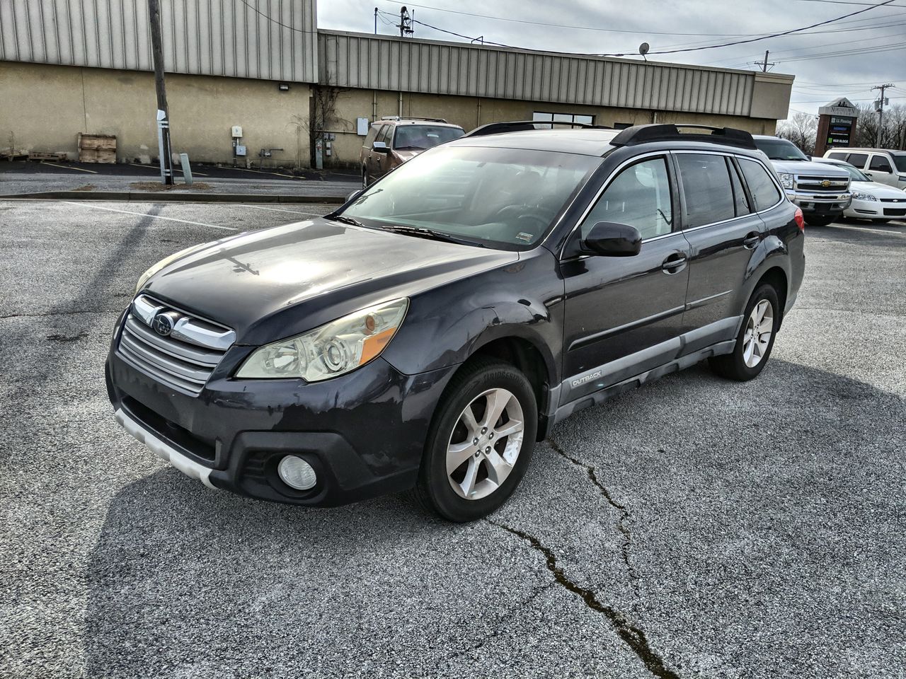 2013 Subaru Outback Limited's photo