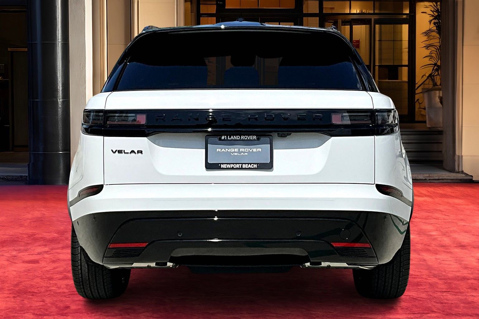 2026 Land Rover Range Rover Velar SE photo 3