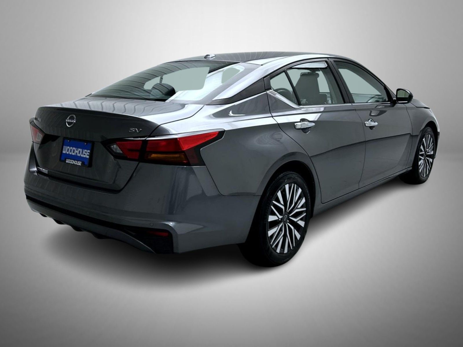 2024 Nissan Altima 2.5 SV photo 3