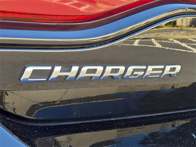 2014 Dodge Charger R/T photo 25