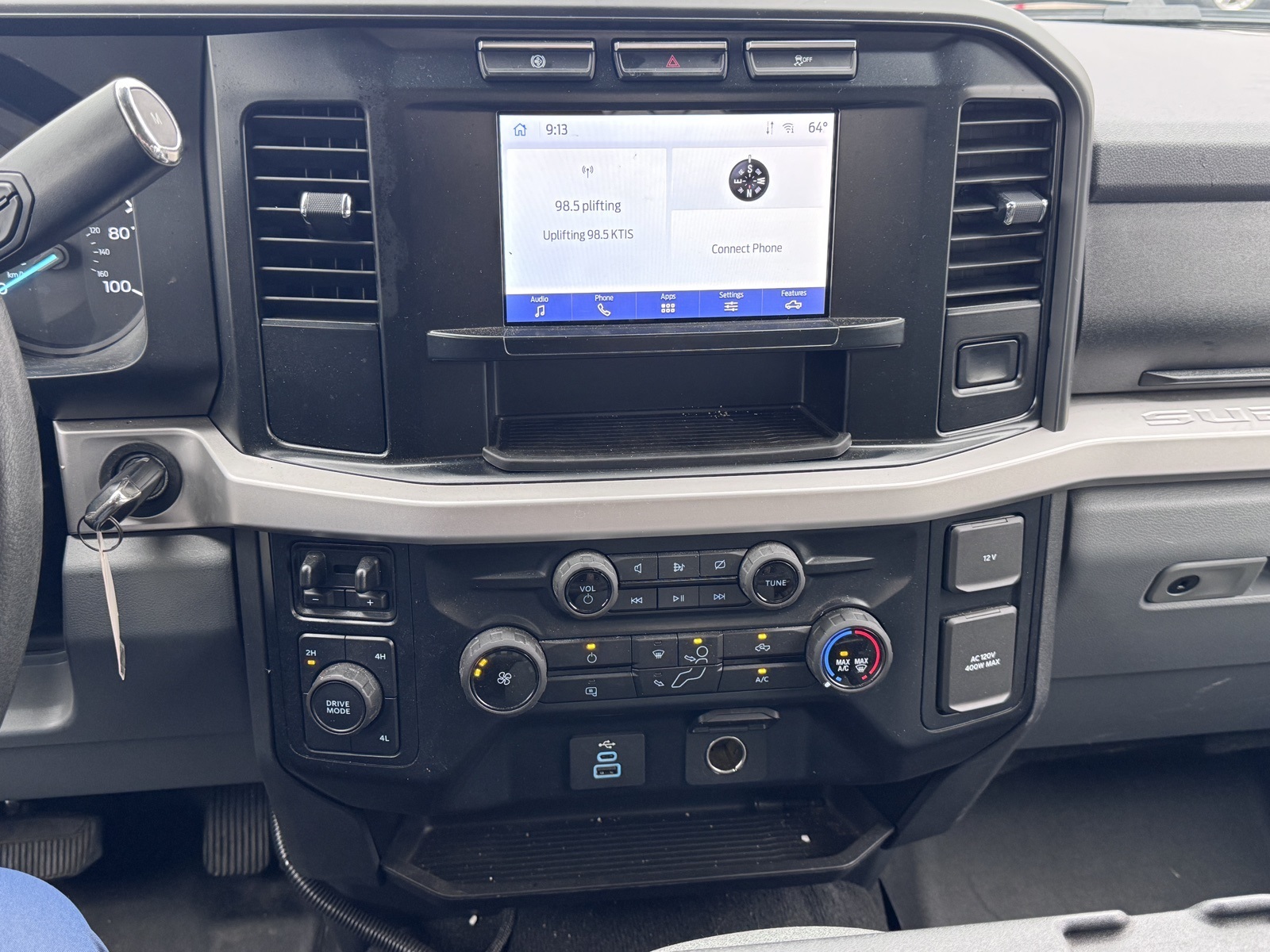 2023 Ford F-550 XLT photo 11