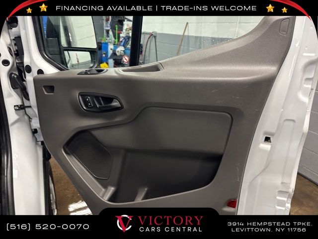 2023 Ford Transit photo 15