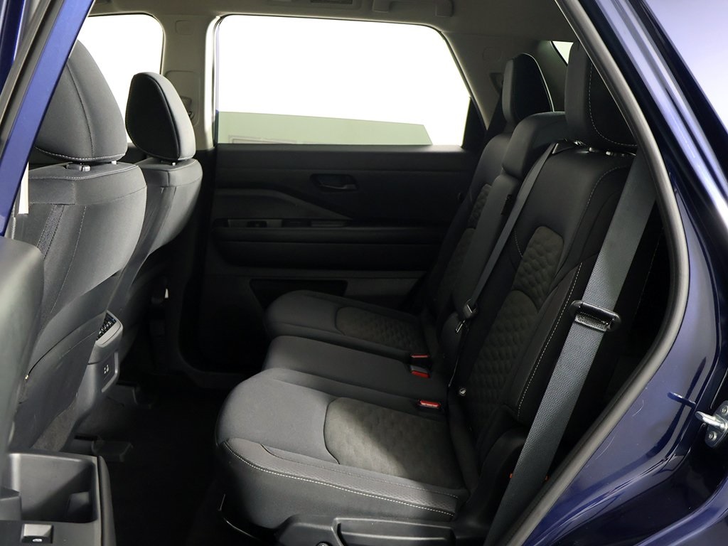 2024 Nissan Pathfinder SV photo 26