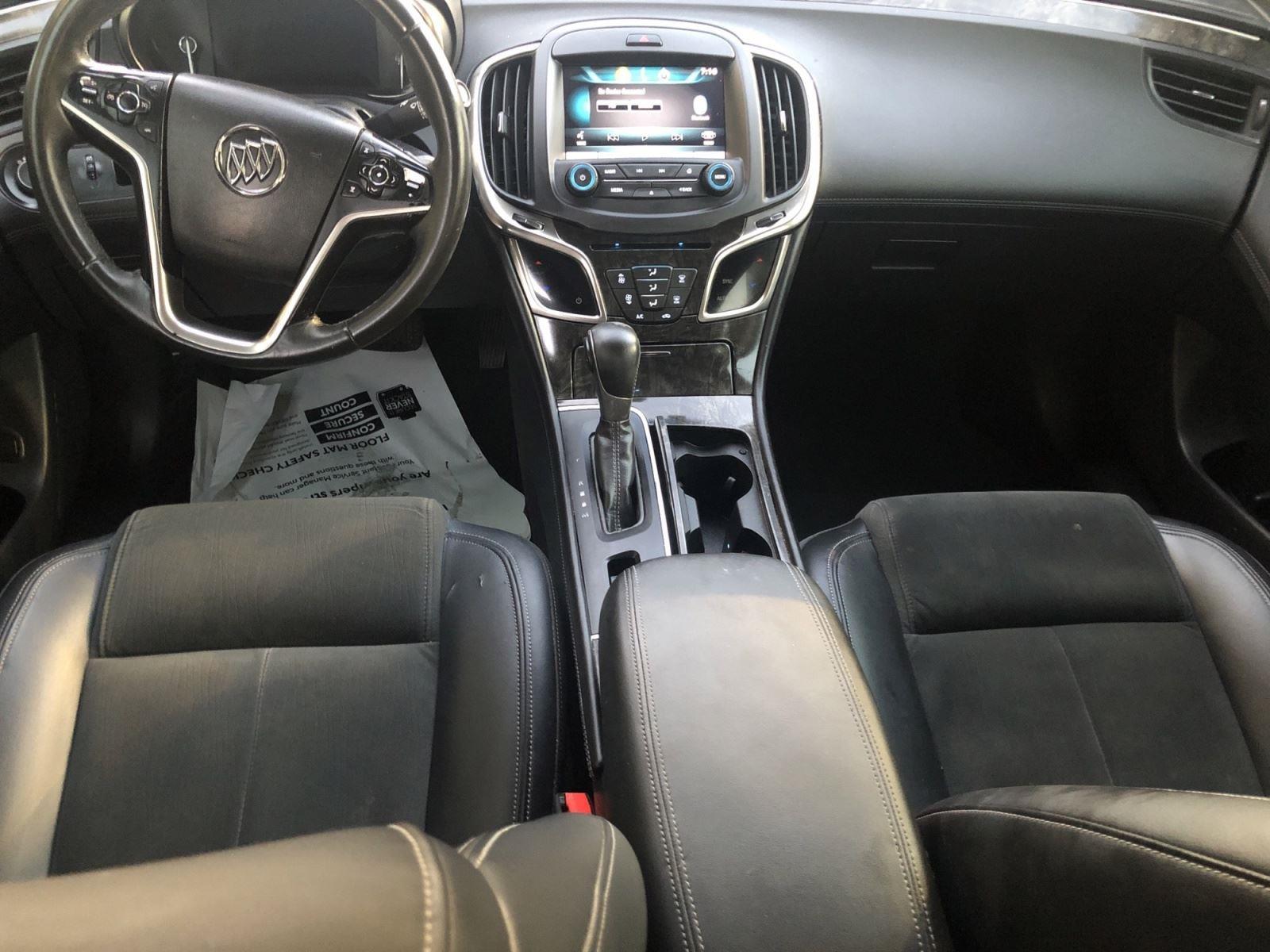 2015 Buick LaCrosse Base photo 10