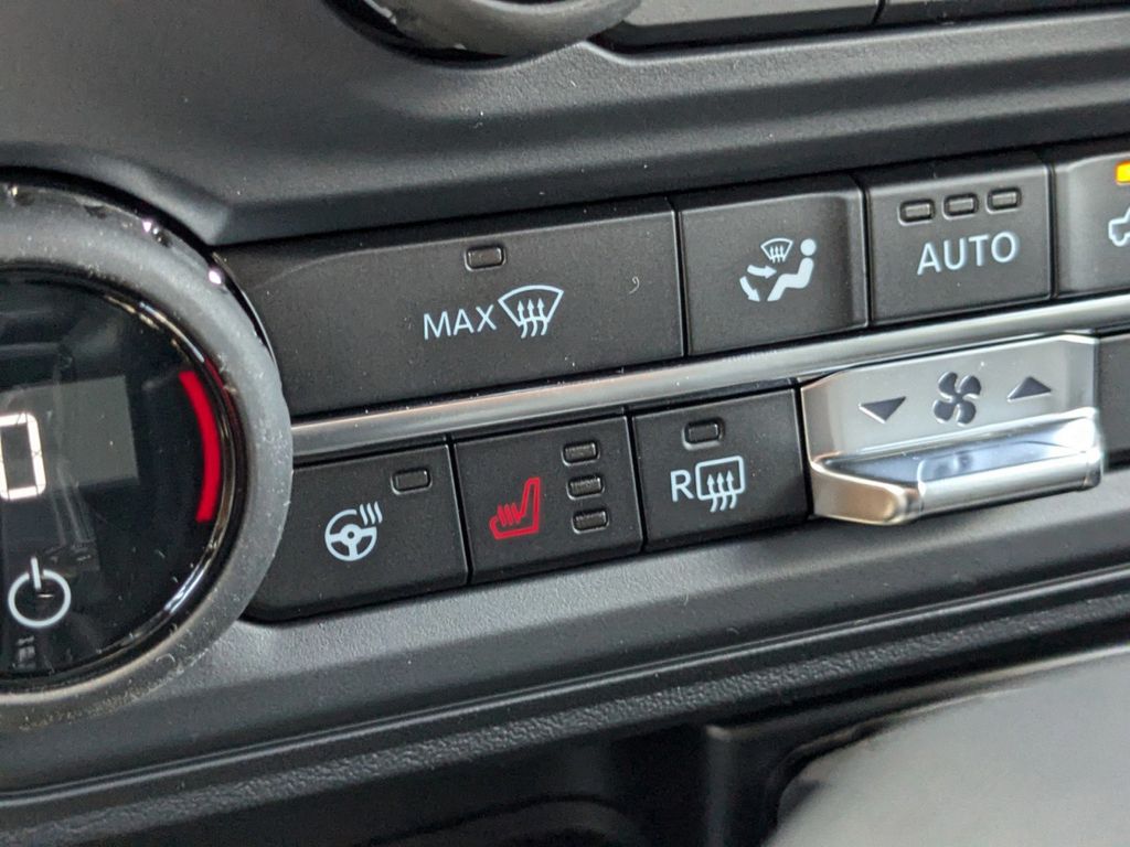 2025 Ford Bronco Outer Banks photo 22