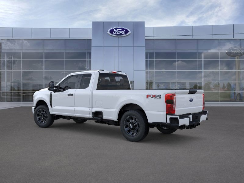 2025 Ford F-350 photo 4