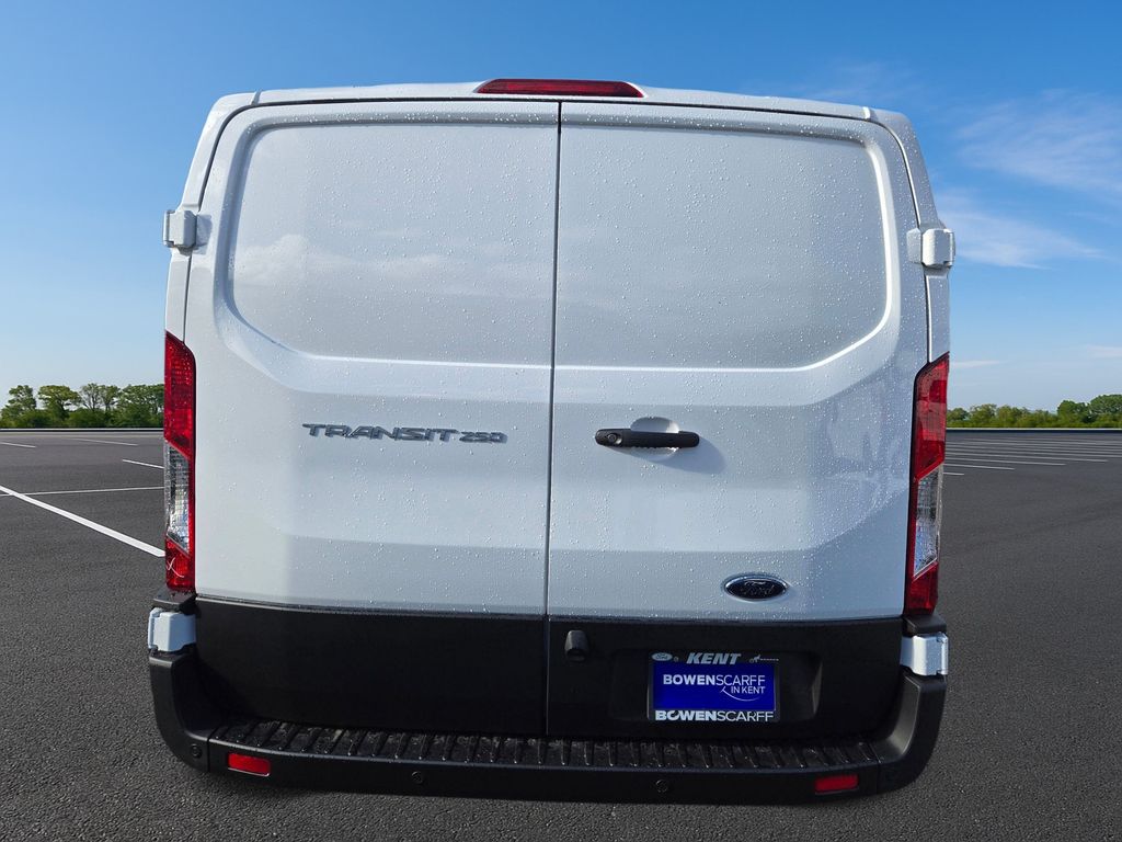 2024 Ford Transit Cargo Van photo 5