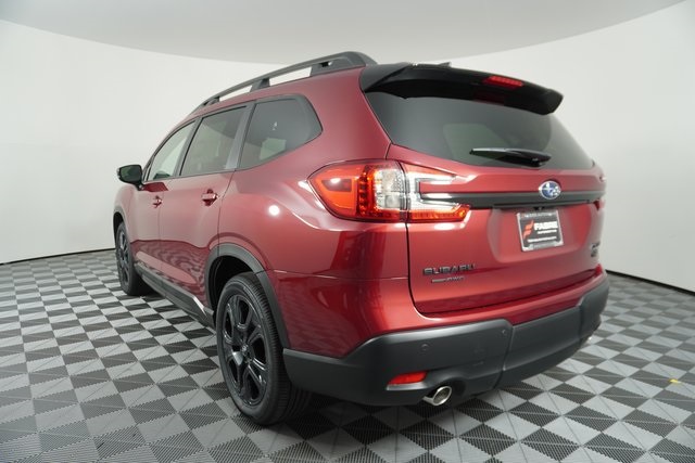 2025 Subaru Ascent Onyx Edition Touring photo 4