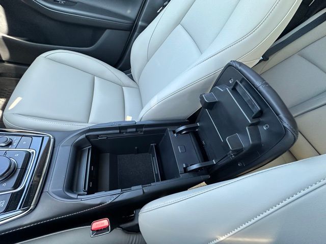 2025 Mazda CX-30 2.5 S Preferred photo 25