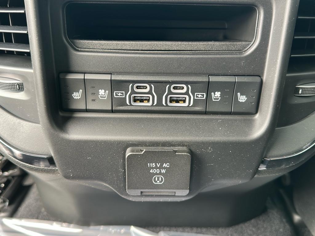 2025 Ram 1500 Limited photo 23