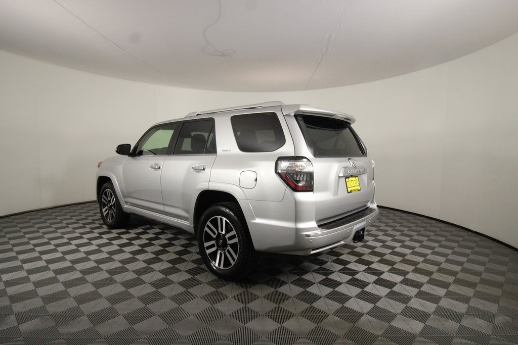 2023 Toyota 4Runner Limited photo 3
