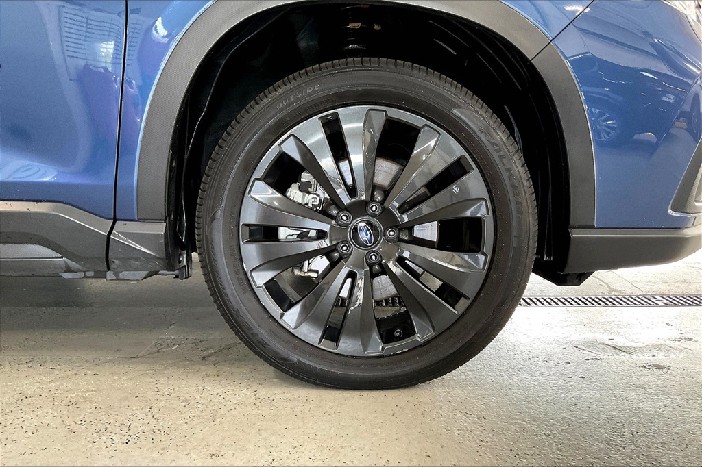 2022 Subaru Ascent Onyx Edition photo 5