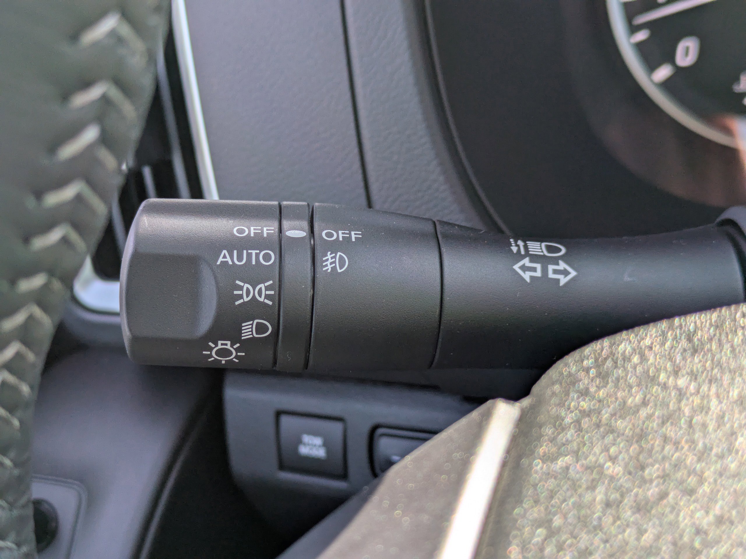 2025 Nissan Frontier Crew Cab SV photo 26