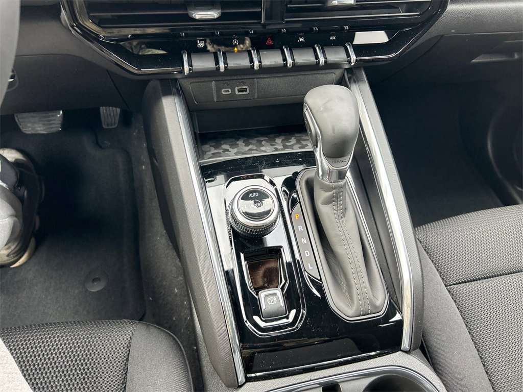 2026 GMC CANYON - Image 23