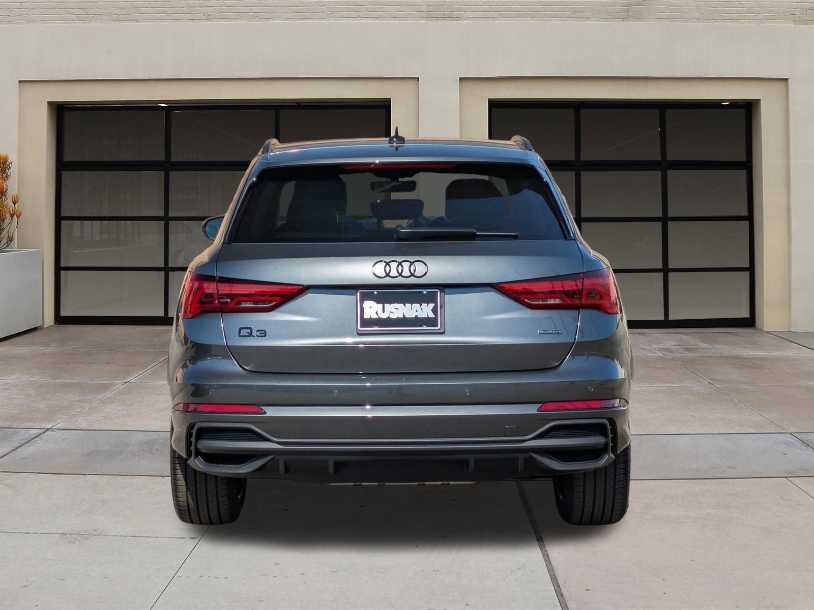2025 Audi Q3 Premium Plus S line photo 3