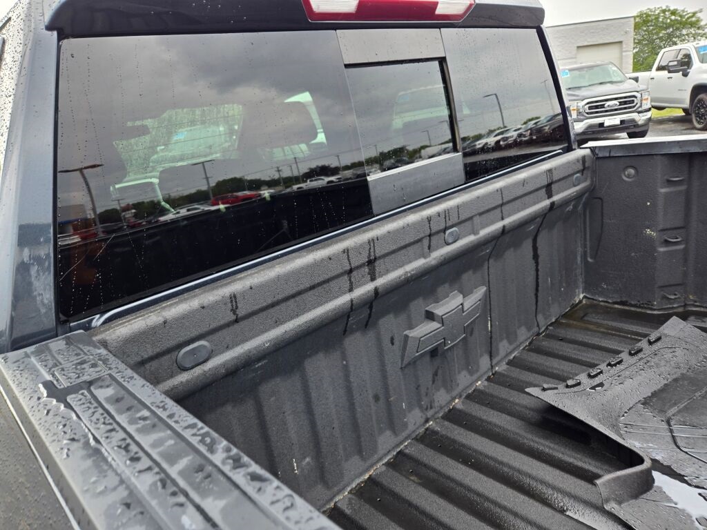 2021 Chevrolet Silverado 1500 RST photo 12