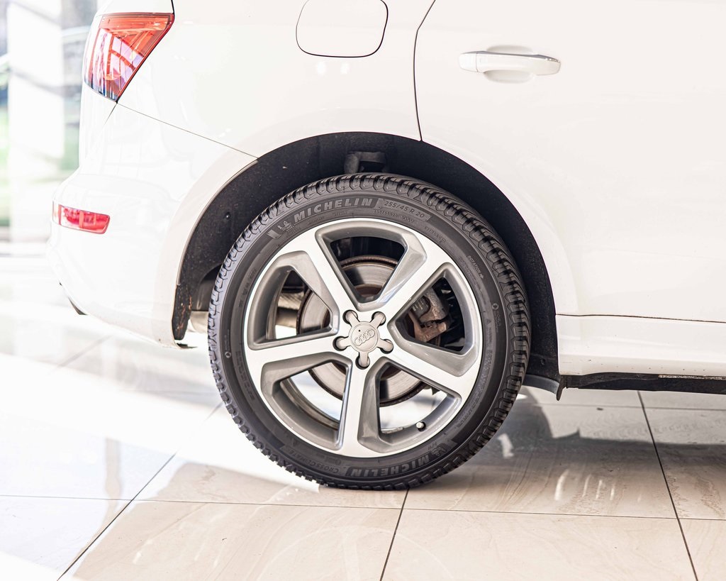 2017 AUDI Q5 - Image 11