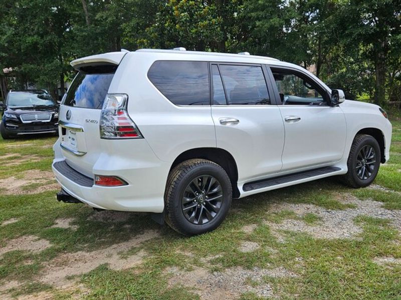 2023 Lexus GX 460 Premium photo 12