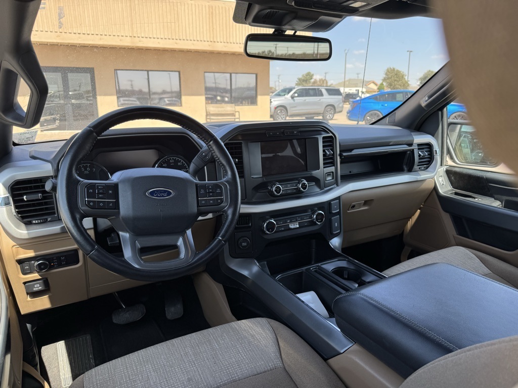 2021 Ford F-150 XLT photo 3