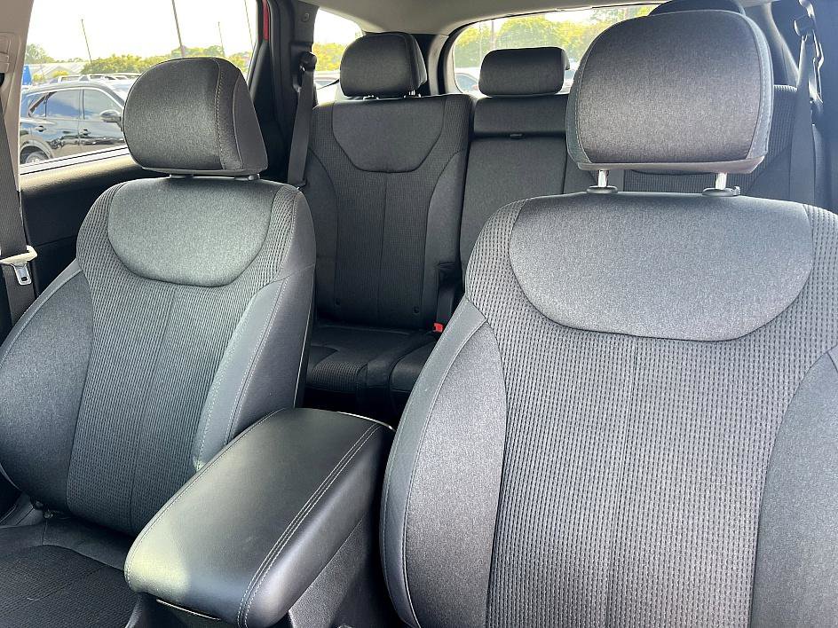 2020 Hyundai Santa Fe SEL photo 13