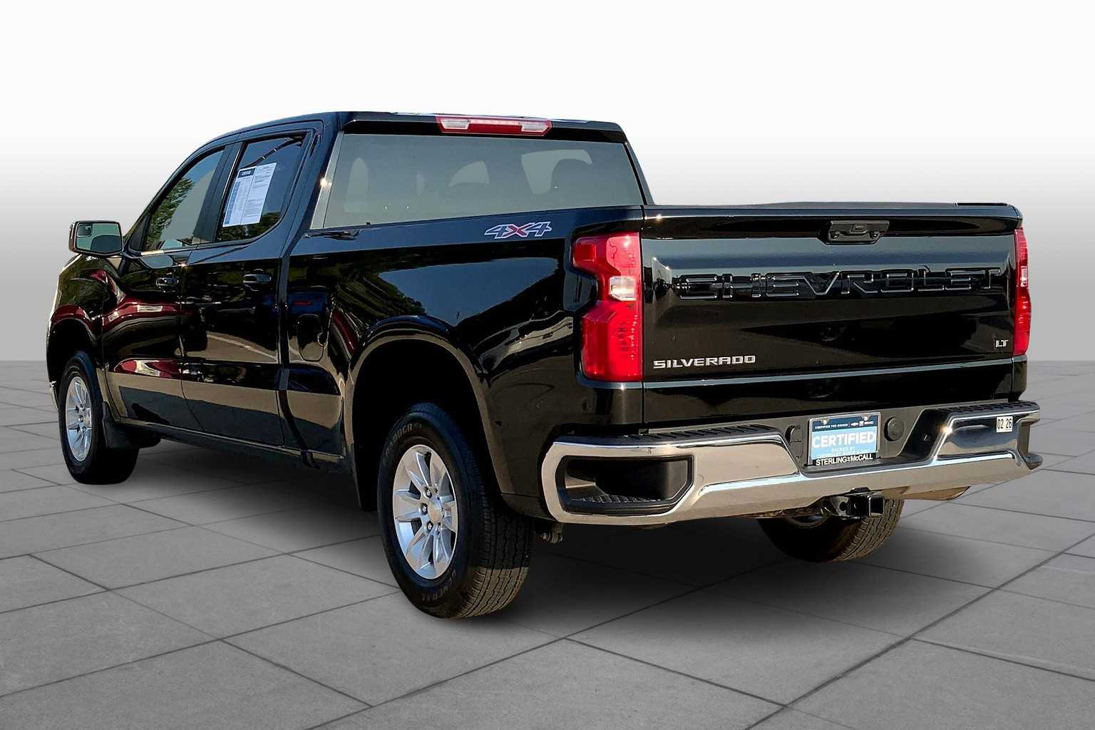 2024 Chevrolet Silverado 1500 LT photo 11