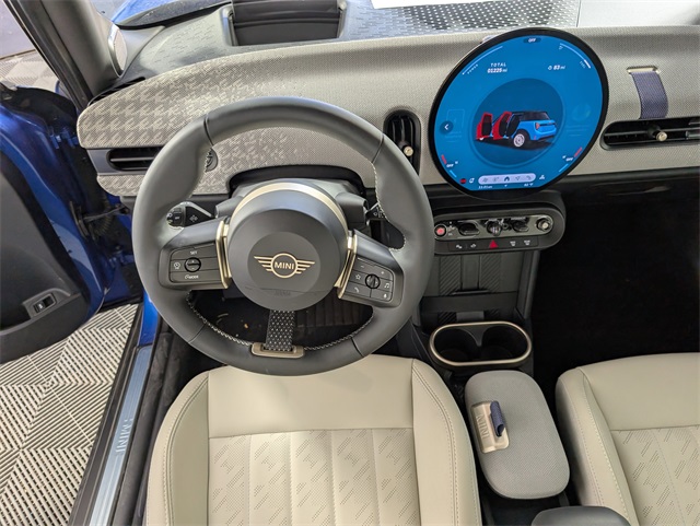 2025 Mini Cooper 4 Door Hardtop S Iconic photo 11