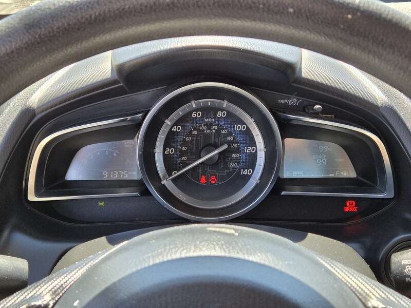 2016 Scion iA photo 18