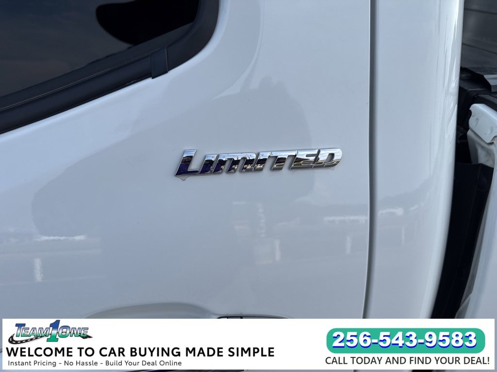 2020 Toyota Tacoma Limited photo 16