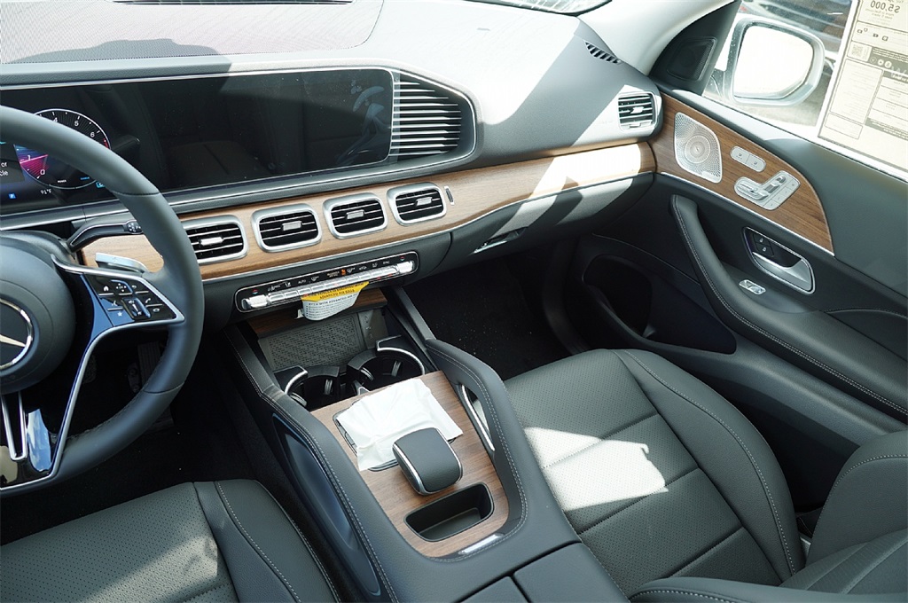 2026 Mercedes Benz GLE 350 photo 14