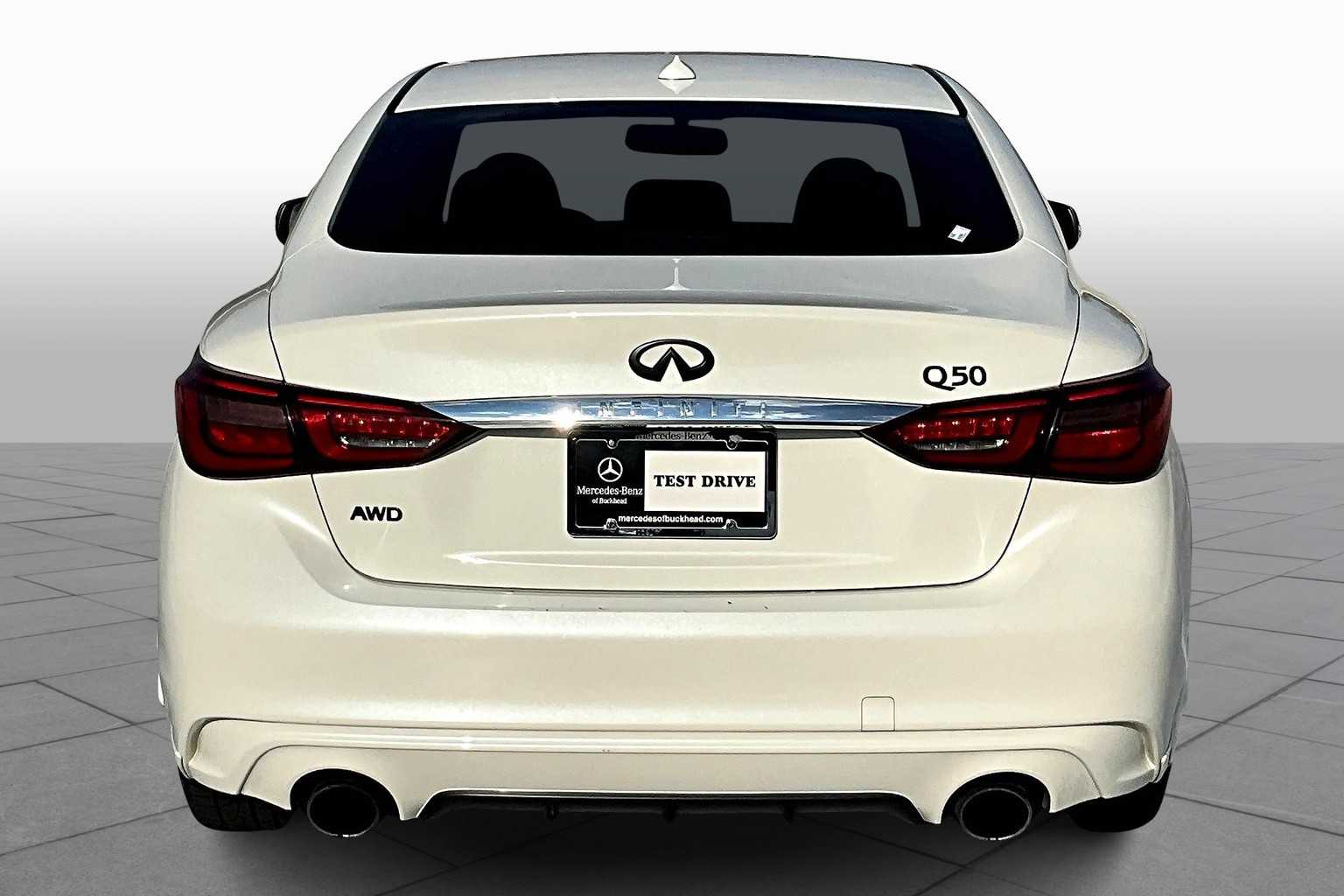 2018 Infiniti Q50 3.0t LUXE photo 4