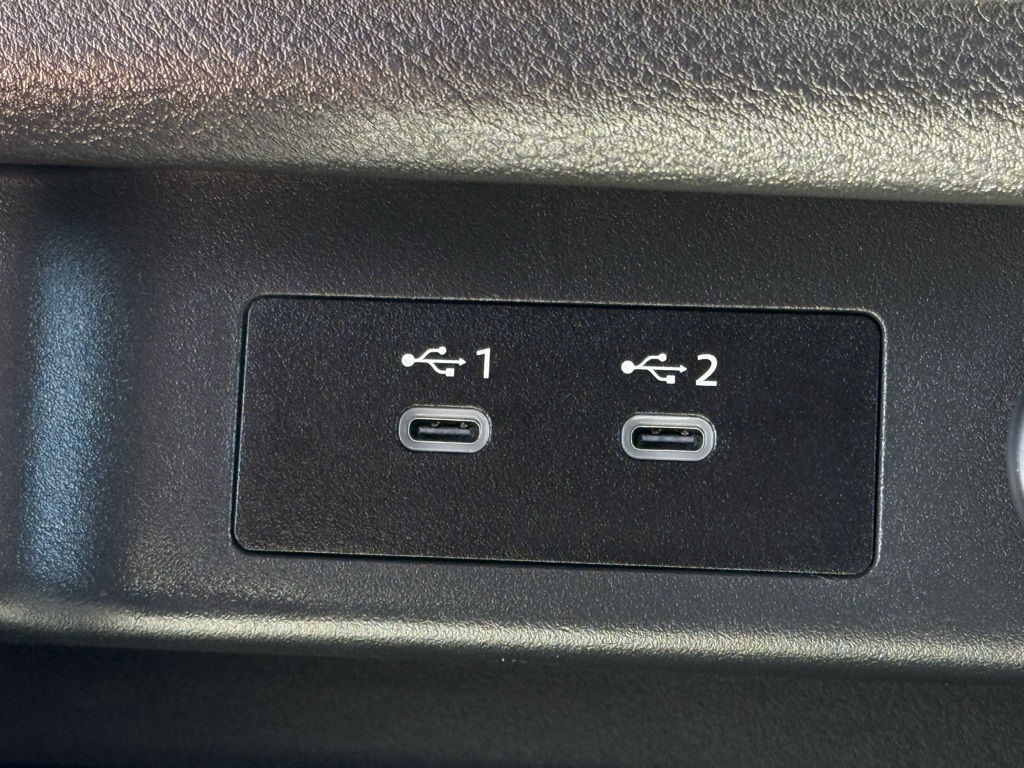 2024 Nissan Rogue SV photo 20