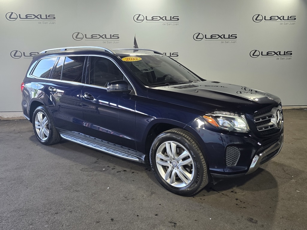 2017 Mercedes Benz GLS 450 4MATIC photo 2