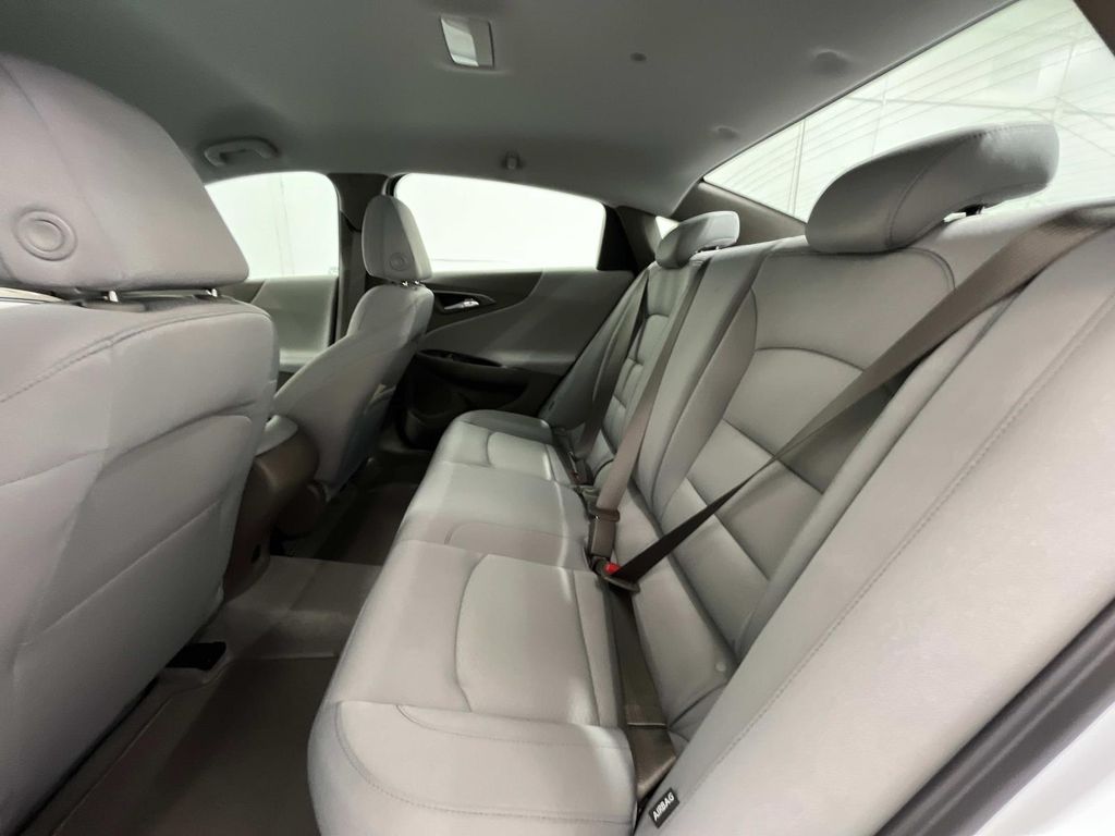 2024 Chevrolet Malibu LS photo 10