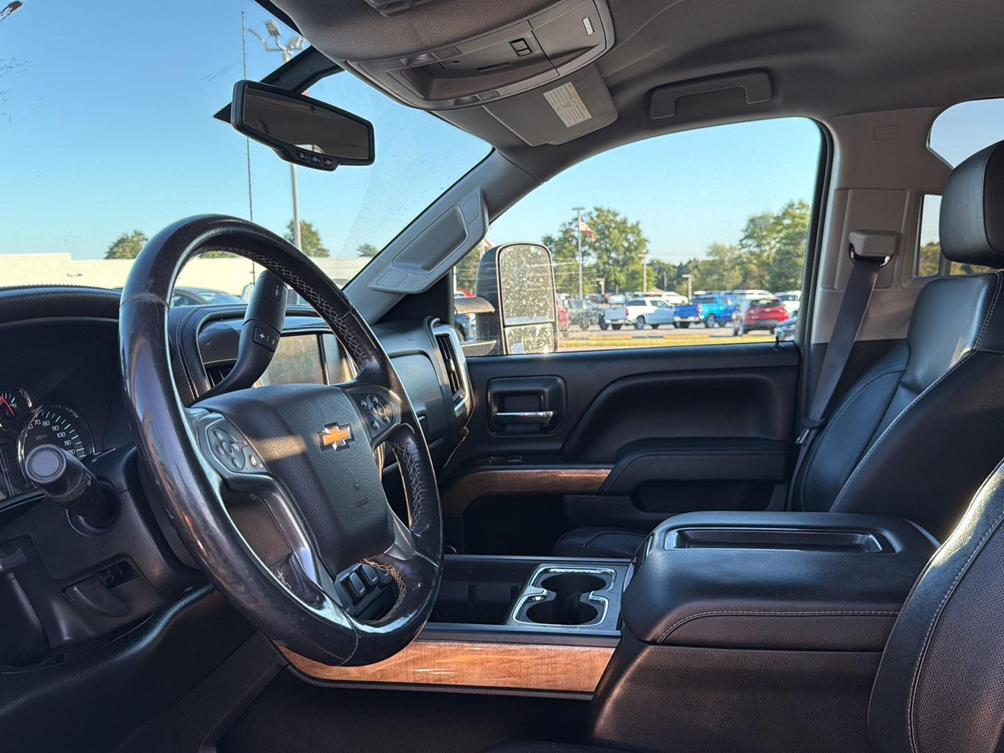 2015 Chevrolet Silverado 3500HD LTZ photo 7