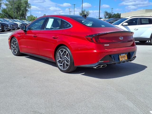 2022 Hyundai Sonata N Line photo 3