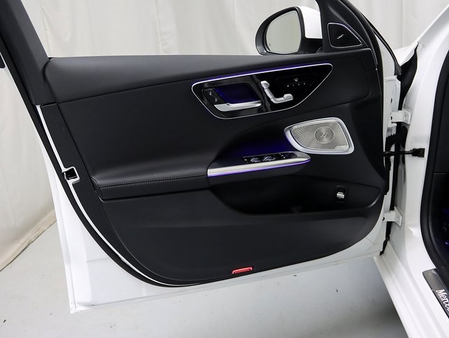 2025 Mercedes Benz C 300 4MATIC photo 25