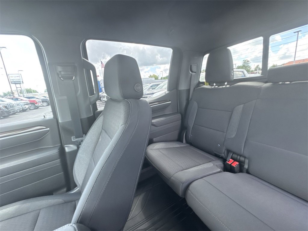 2026 Chevrolet Silverado 1500 LT photo 12