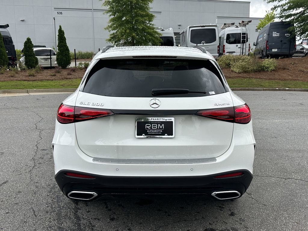 2025 Mercedes Benz GLC 300 4MATIC photo 7