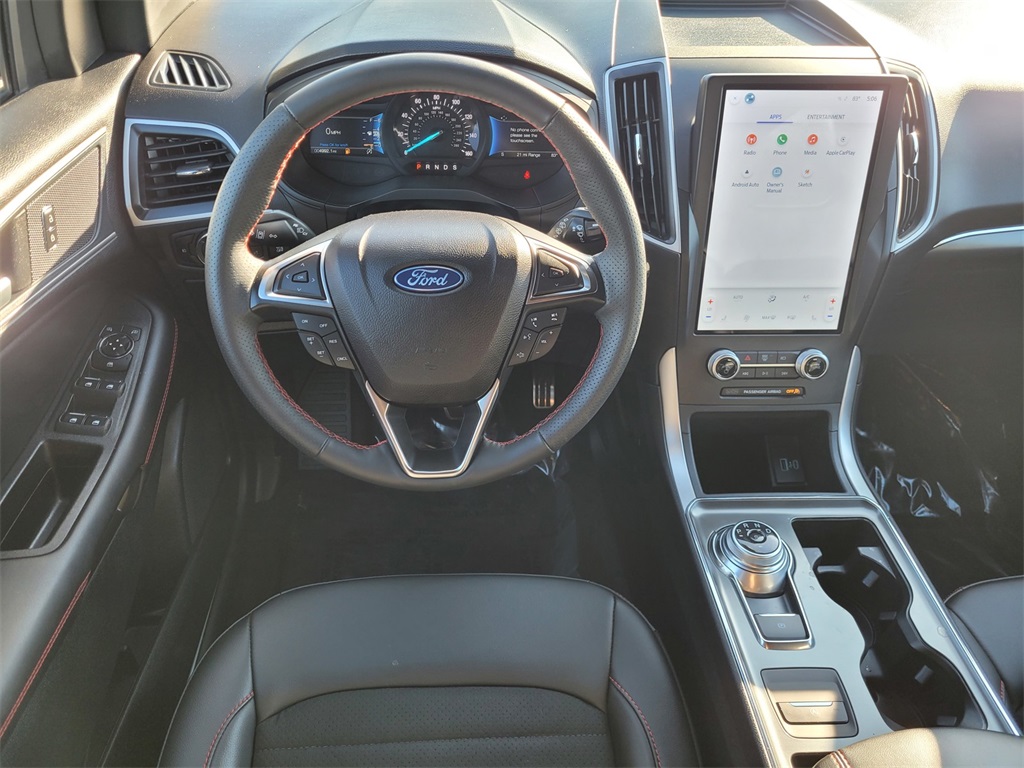2024 Ford Edge ST photo 19