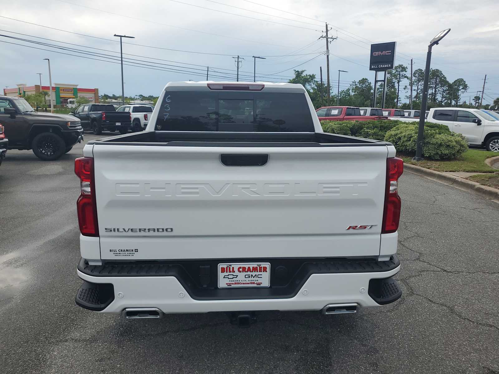 2025 Chevrolet Silverado 1500 RST photo 4