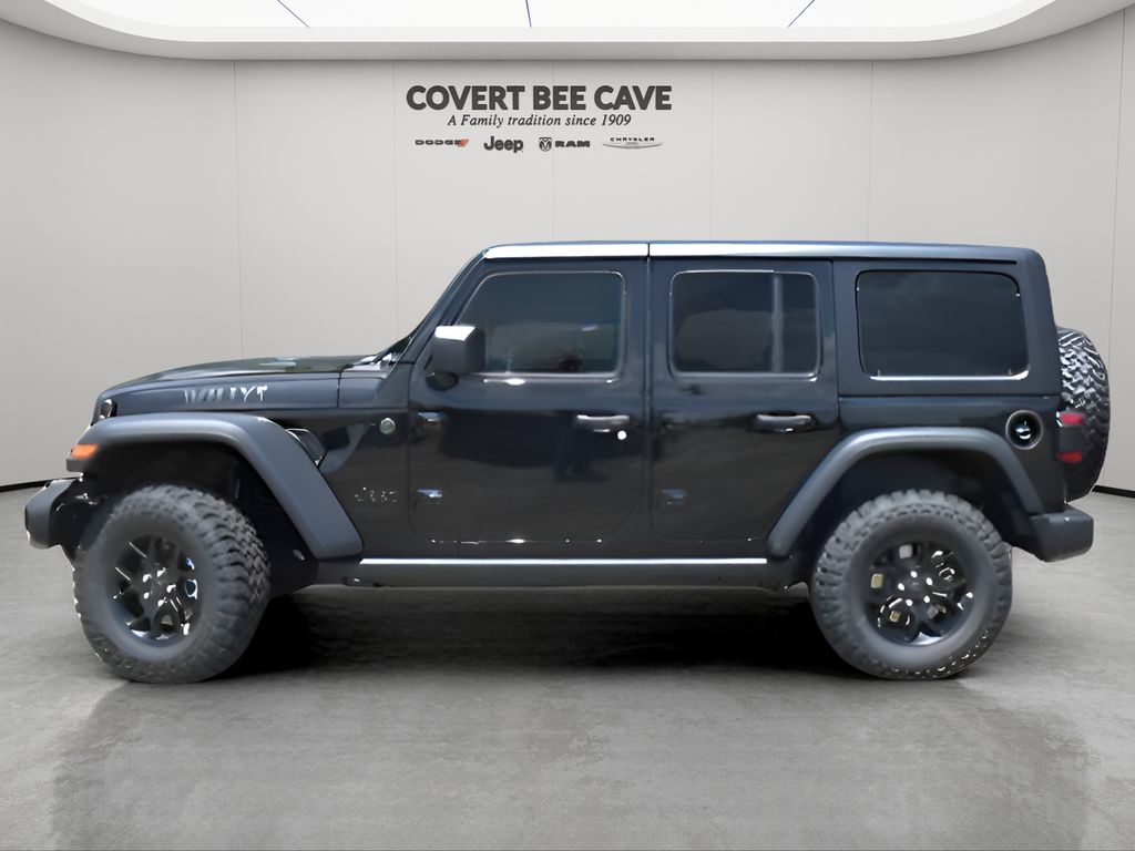 2025 Jeep Wrangler Willys photo 2