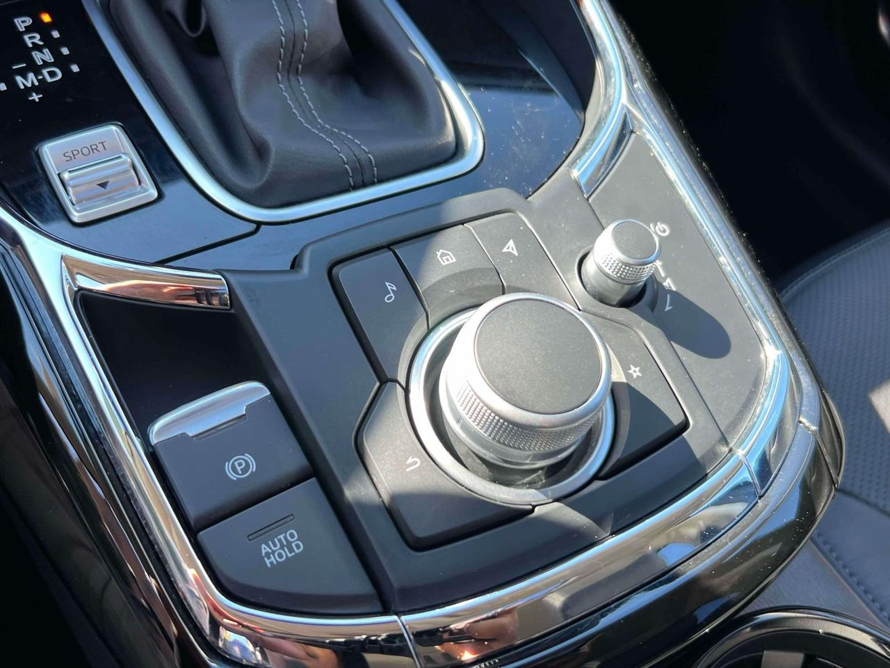 2022 Mazda CX-9 Touring photo 28