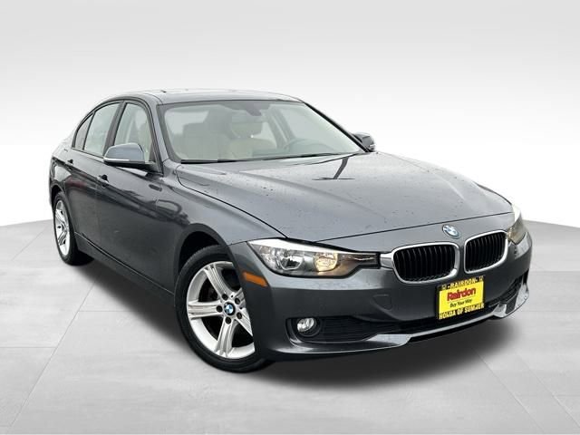 2013 BMW 3 Series 320i