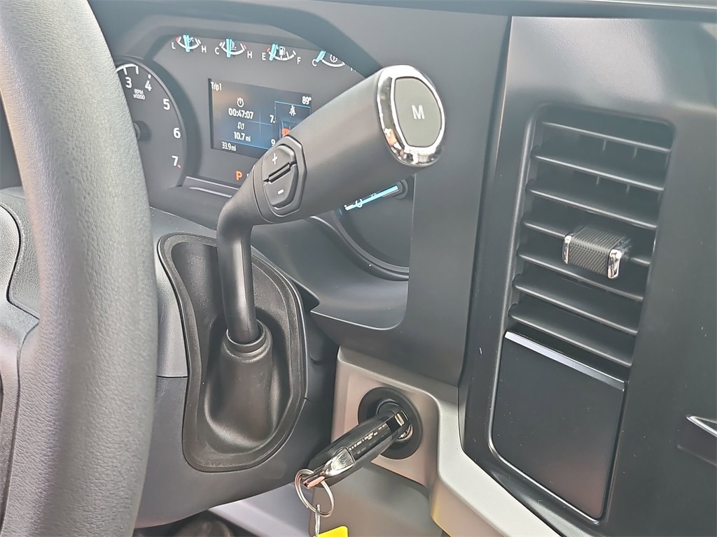 2025 Ford F-350 XLT photo 38