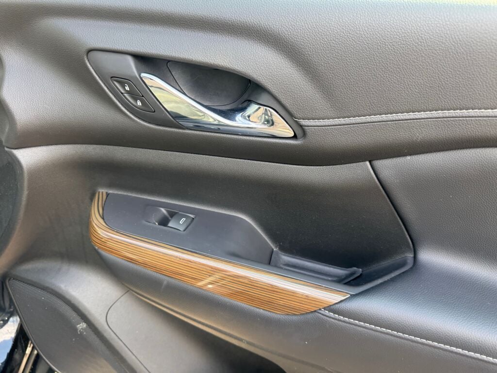 2019 Gmc Acadia SLE photo 22