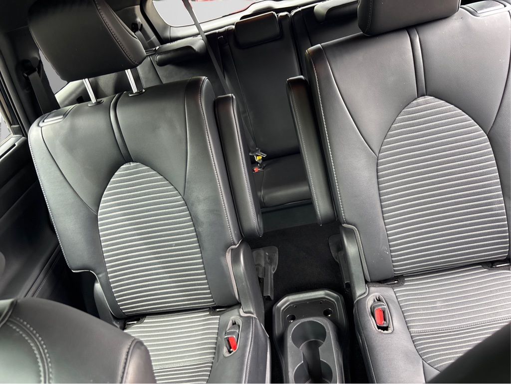 2021 Toyota Highlander XSE photo 17